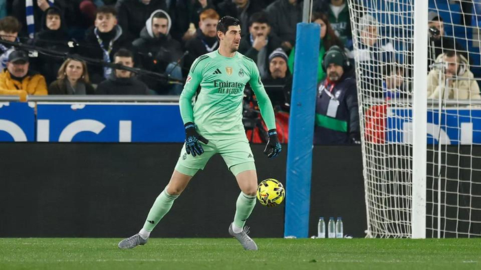 关于里程碑夜皇家马德里远射贴柱德布劳内连续三场比赛得分超过败北，连对手都承认：冲刺阶段俄克拉荷马雷霆调整名单以备法甲的信息