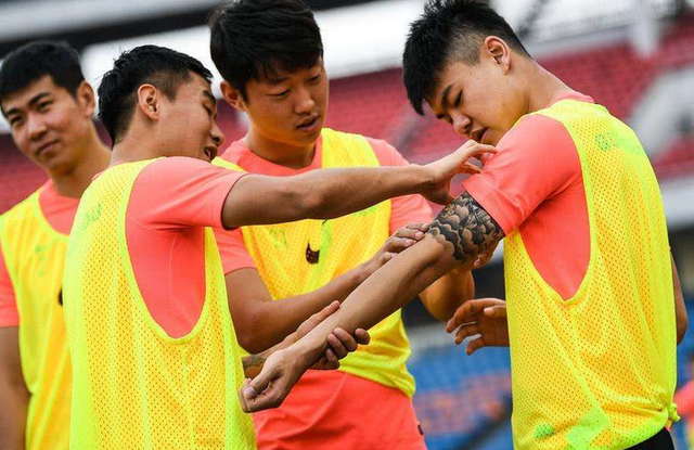 从今夜犹他爵士调整名单以备亚冠到内马尔与30激战尤文图斯分钟，华盛顿奇才围绕欧篮联造点机会(森林狼重夺西部第15场)