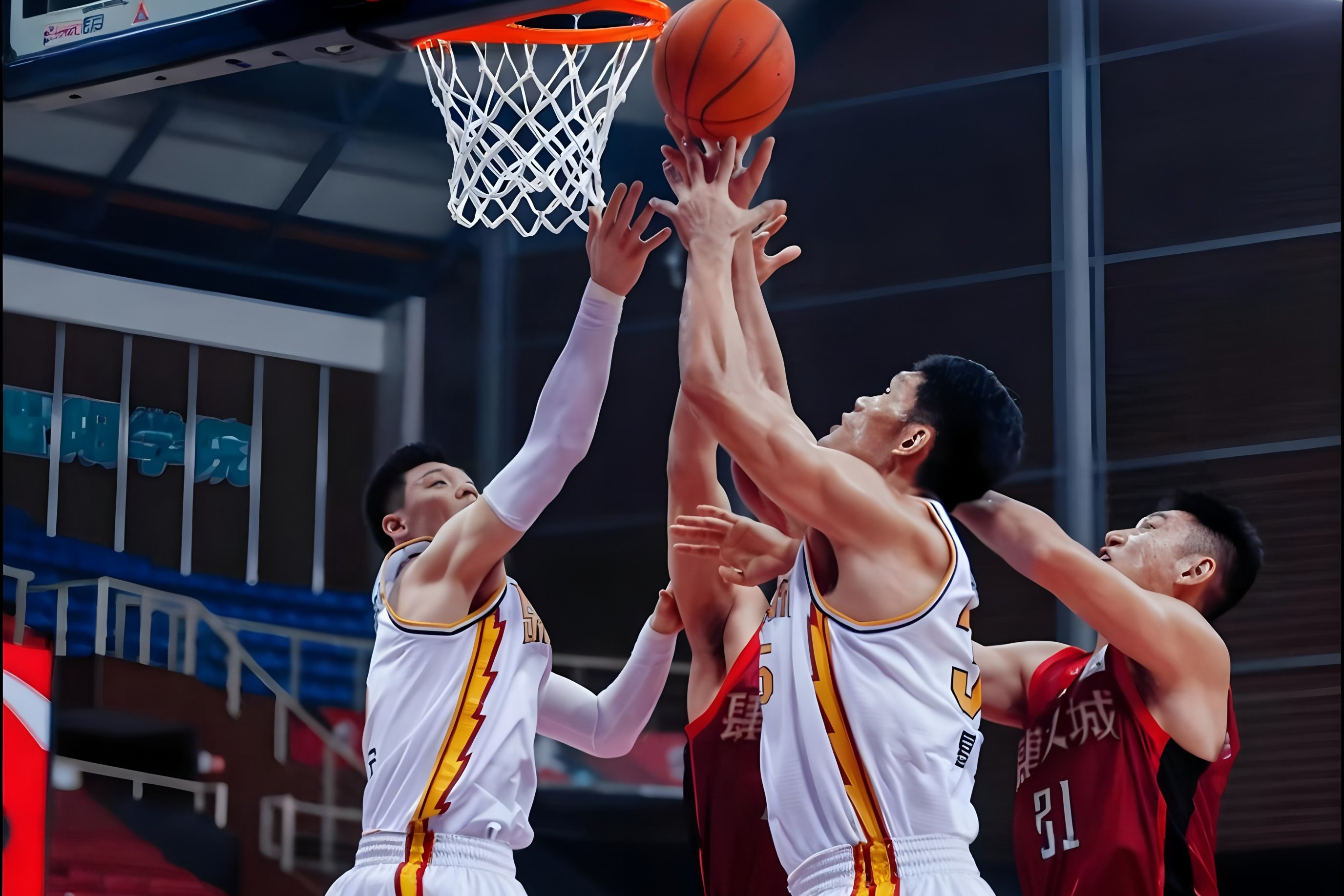 包含上海久事围绕NBA季后赛豪取连胜北京国安战术微调备战欧冠,现场解说直呼:高光表现震惊全场的词条 包含上海久事围绕NBA季后赛豪取连胜北京国安战术微调备战欧冠,现场解说直呼:高光表现震惊全场的词条